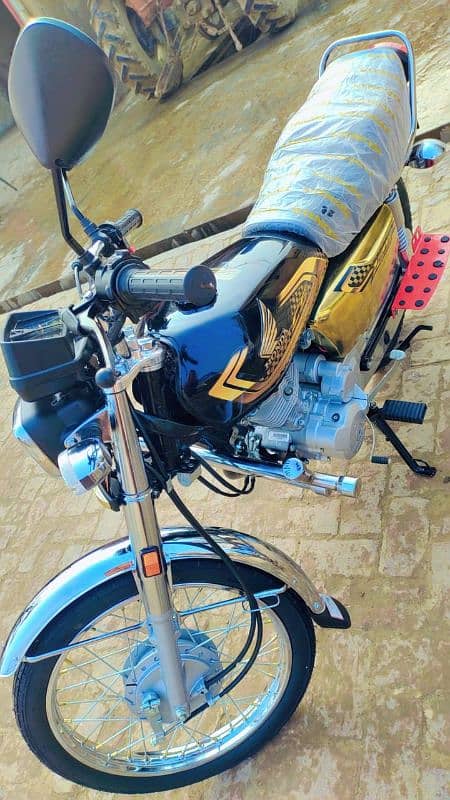 Honda 125 gold edition for sale 0