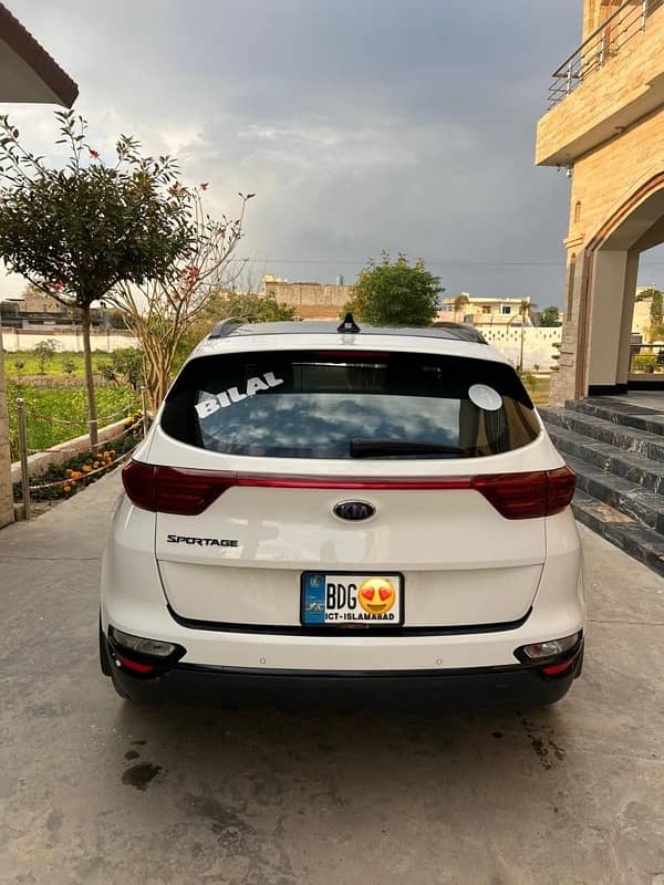 KIA Sportage 2024 1