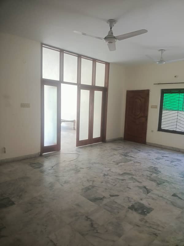 Sam Real Estate 422c Q Block Model Town Extention Lahore 2