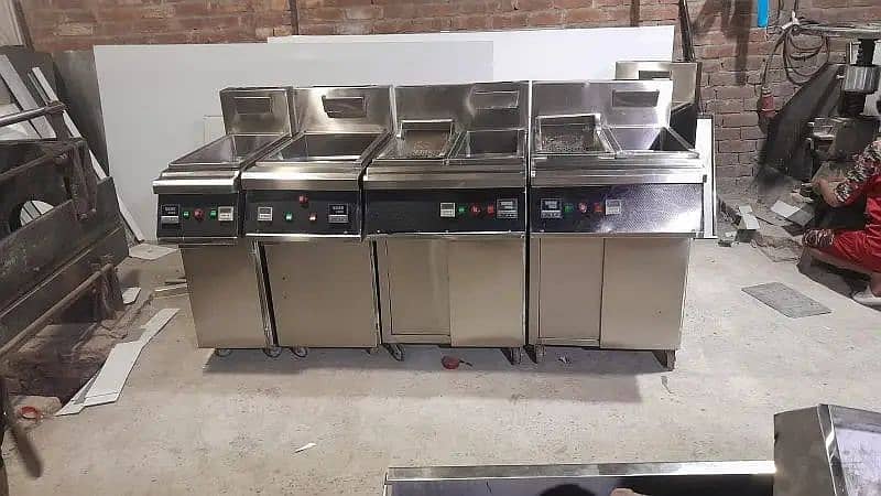 Commercial kitchen Equipments - Hot plate grill - Oven - Bain Marie 5