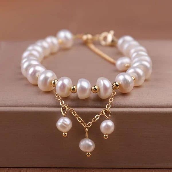 pearl beaded bracelet 1