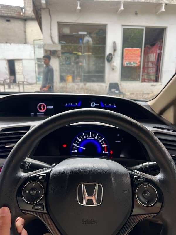 Honda Civic Oriel 2014 14