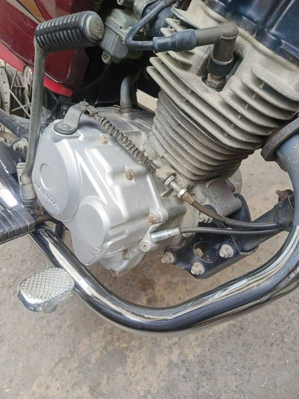 HONDA 125 GENUINE 2