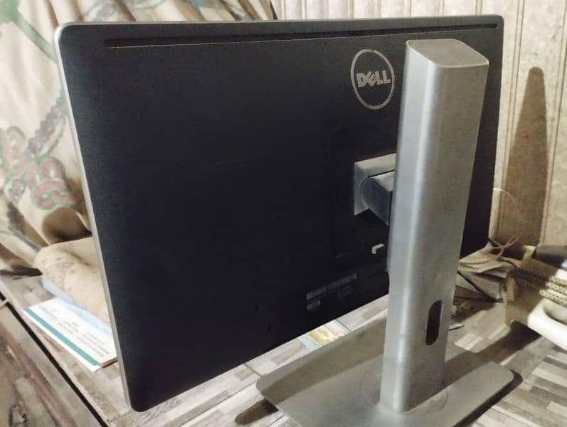 Dell 22 inch Led condition 9.5/10 0