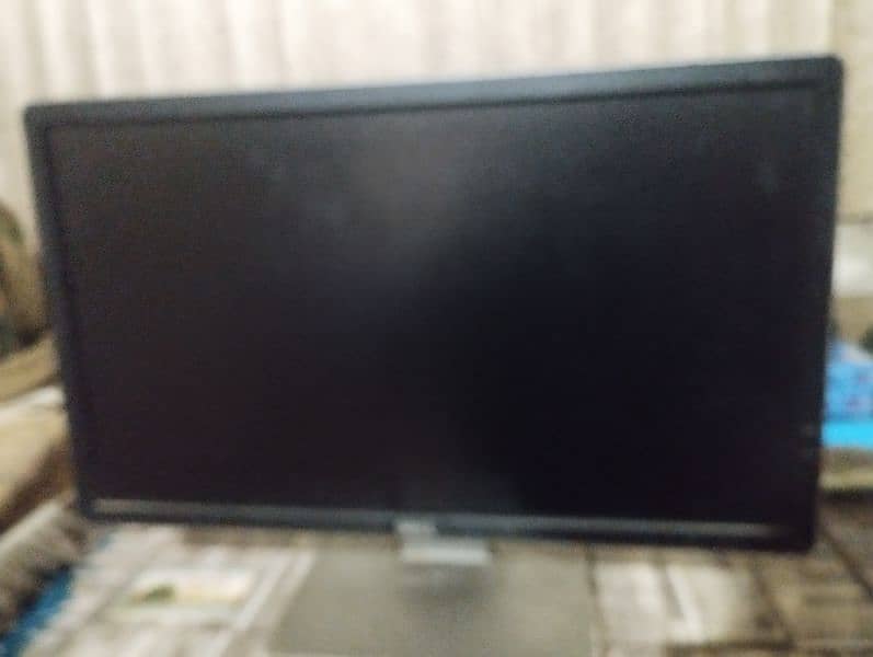 Dell 22 inch Led condition 9.5/10 1