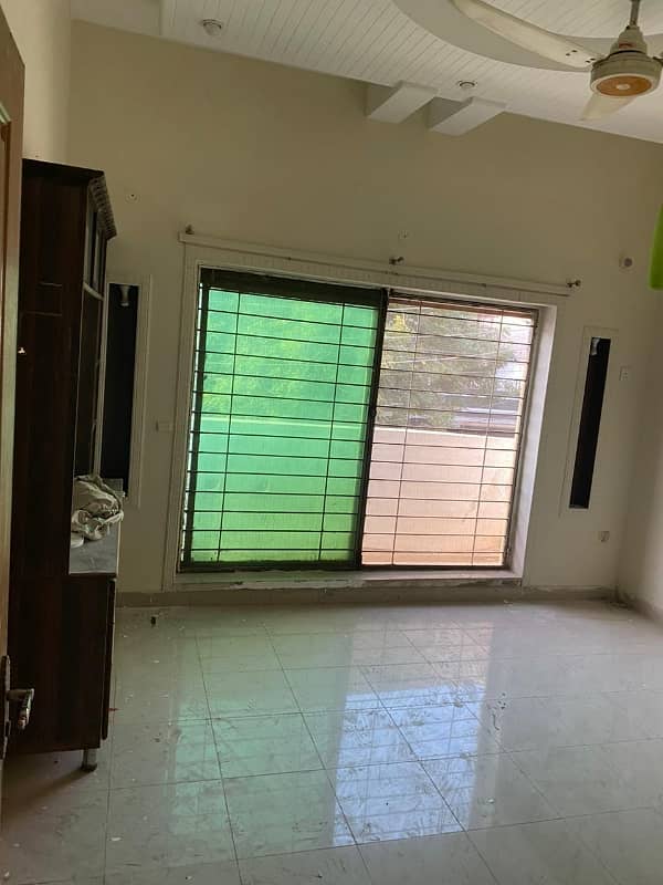 1 KANAL HOUSE FOR RENT IN WAPDA TOWN PHASE 1 4