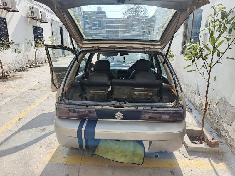 Suzuki Cultus 2006 17