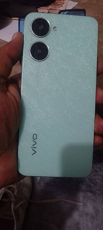 vivo y03.4+4gb 64gb 4