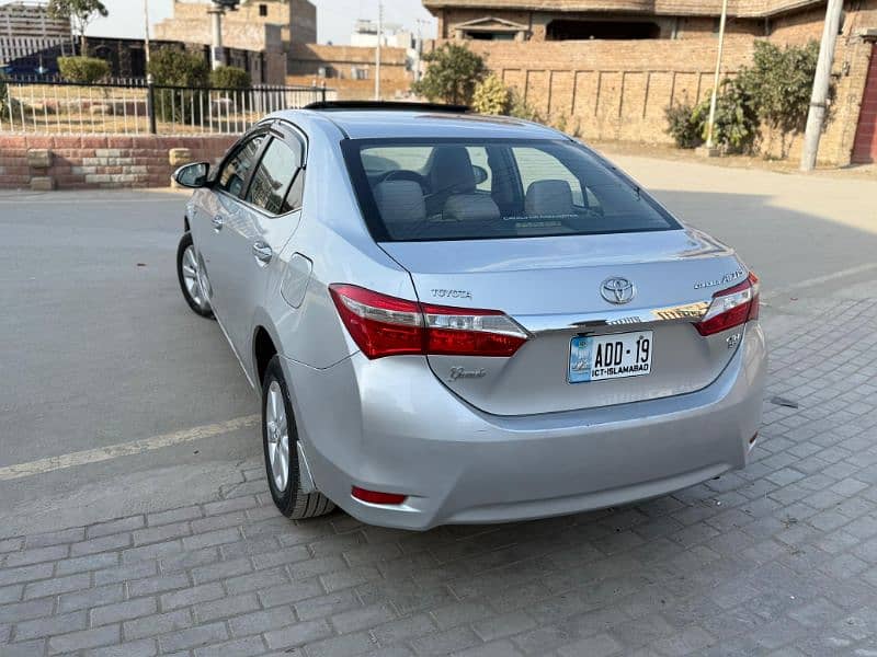 Toyota Altis Grande 2017 12