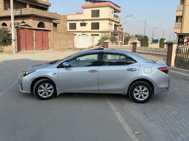 Toyota Altis Grande 2017 15