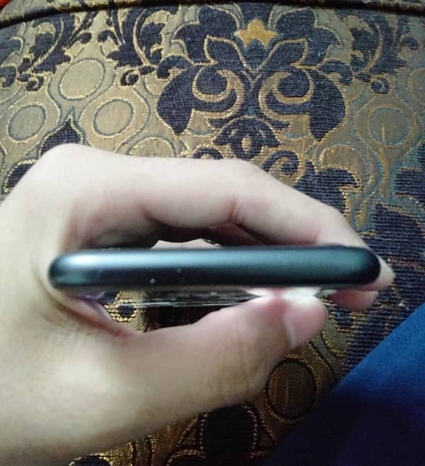 Iphone 8 bypassed 64 Gb 1
