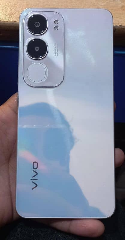 Vivo Y19s Brand New Lush Condition 3