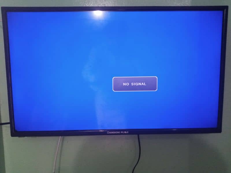 changhung Rube 32"Tv Led 3