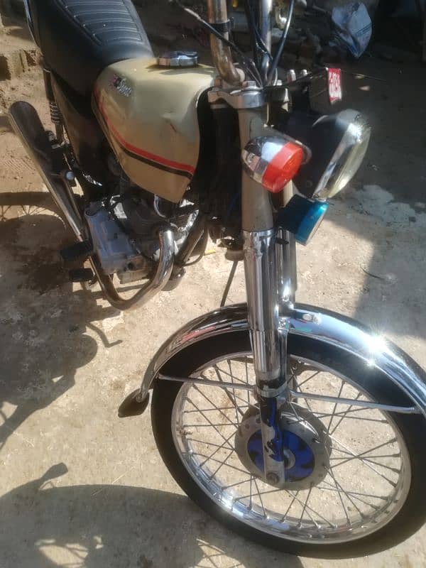 Honda 125 4