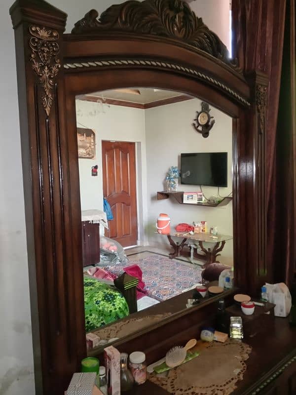 double bed with dressing 4