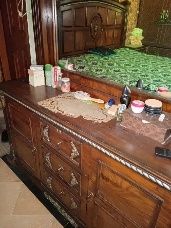 double bed with dressing 5