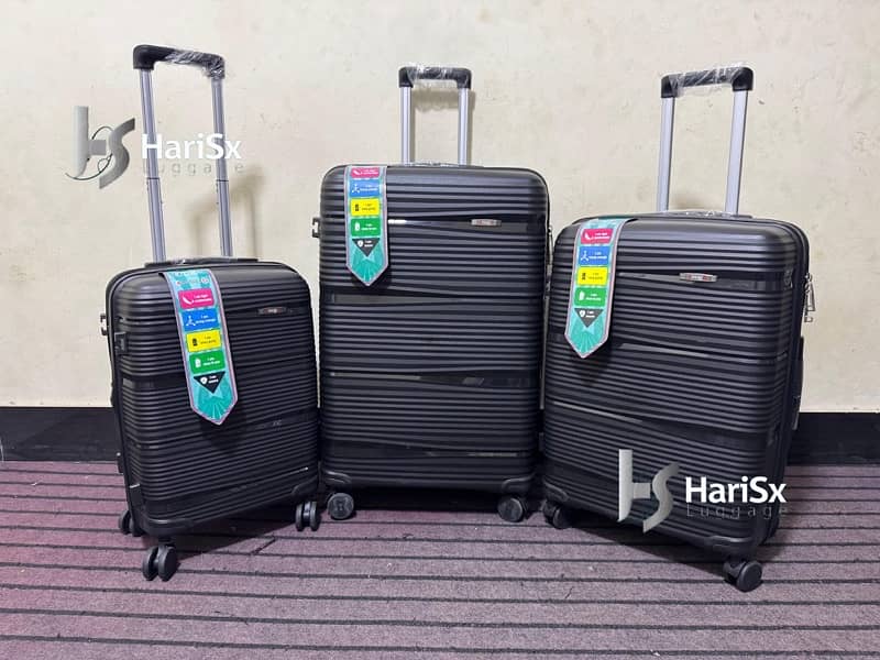 Luggage bags/ travel suitcases/ trolley bags/ travel trolley/ attachi 0