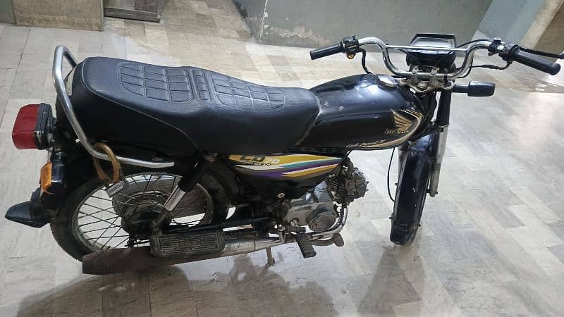 Selling Honda CD 70 2014 model 1