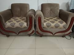 Sofa set for sale.