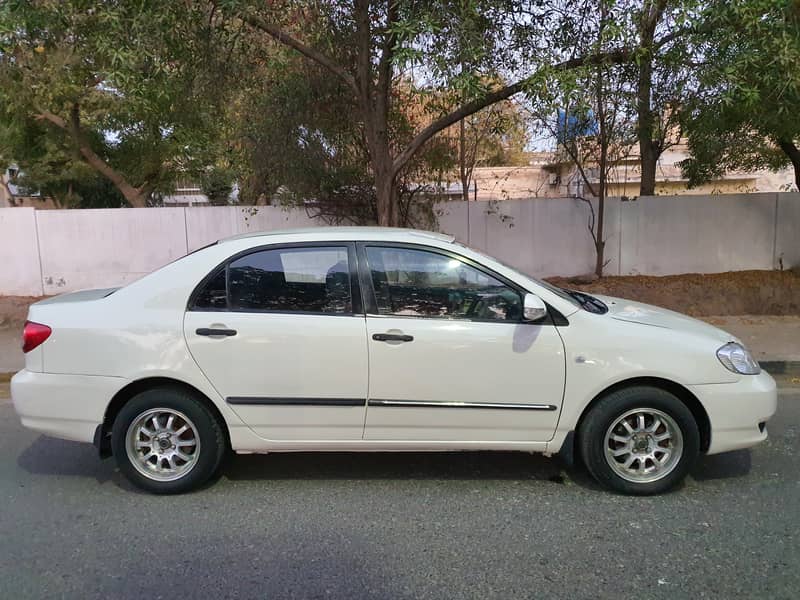 Toyota Corolla 2006 GENUINE CONDITION  urgent sale 2