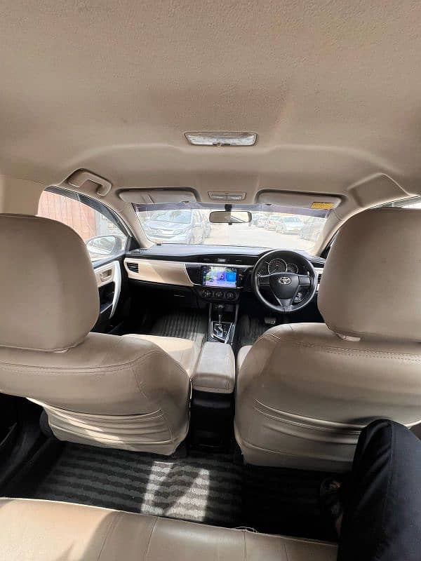 Toyota Corolla Altis 2015 4