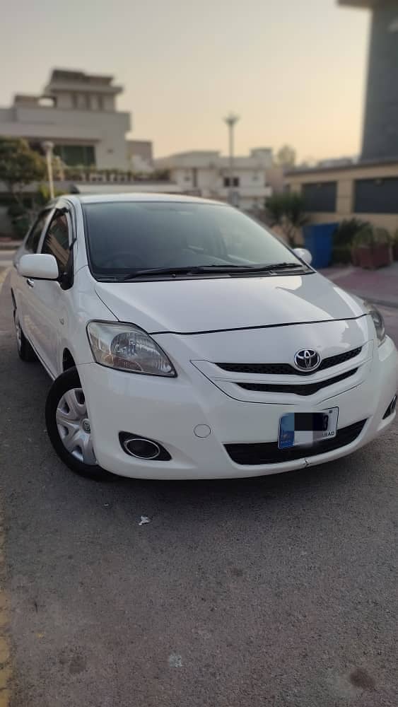 Toyota Belta 2007/2012 original 1300cc better than vitz swift city 0