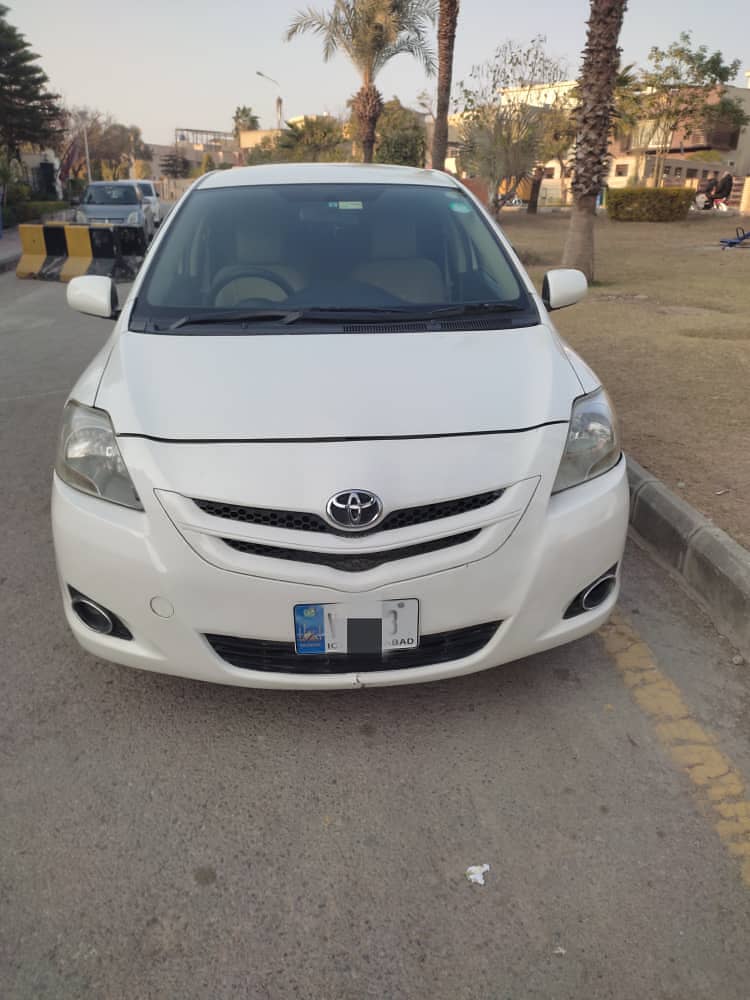 Toyota Belta 2007/2012 original 1300cc better than vitz swift city 1