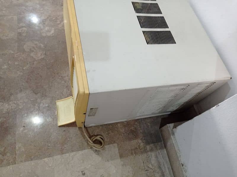 National Window Ac 0.75 ton 5