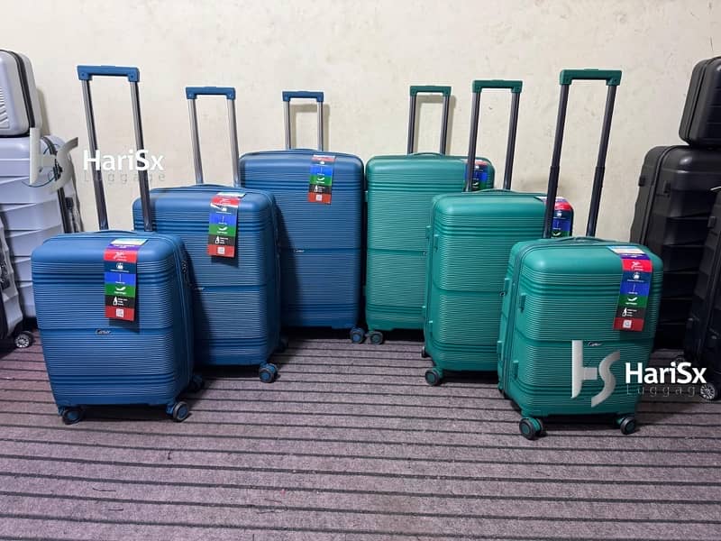 Luggage bags/ travel suitcases/ trolley bags/ travel trolley/ attachi 2