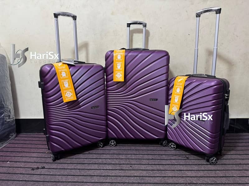 Luggage bags/ travel suitcases/ trolley bags/ travel trolley/ attachi 7