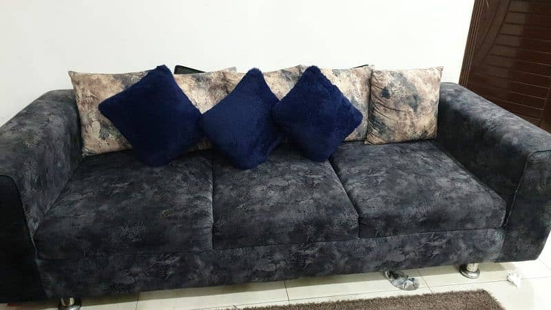 3 sofa of 3 seater 2