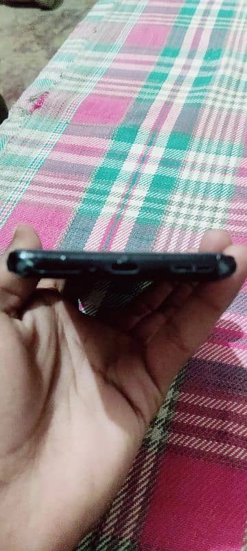 one plus 9 10/10 condition 5