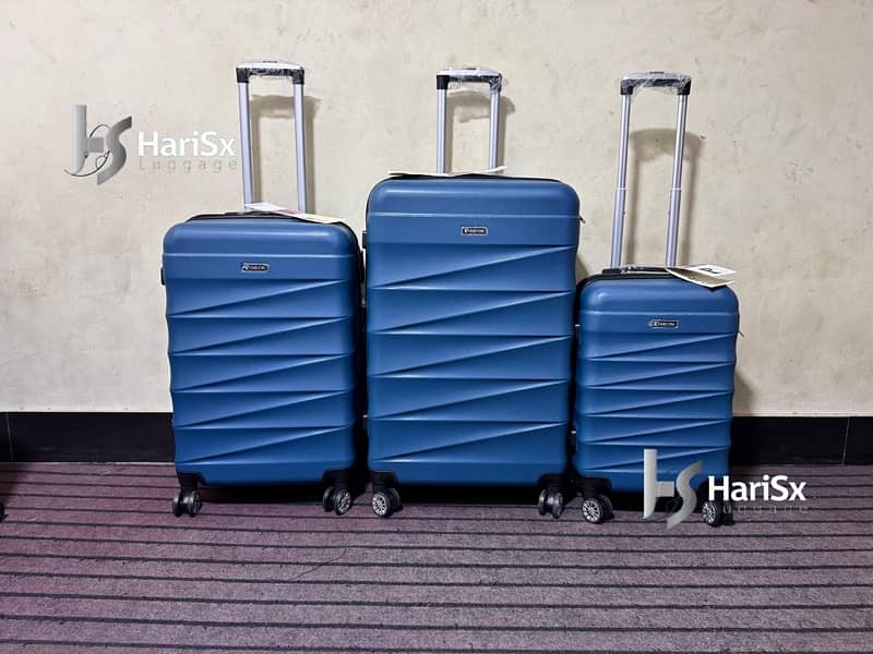 Luggage bags/ travel suitcases/ trolley bags/ travel trolley/ attachi 17