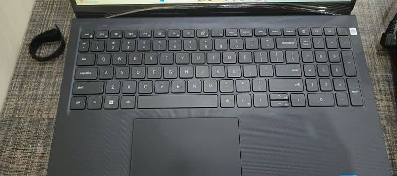 Dell Vostro 5320 i3 12th Generation 1