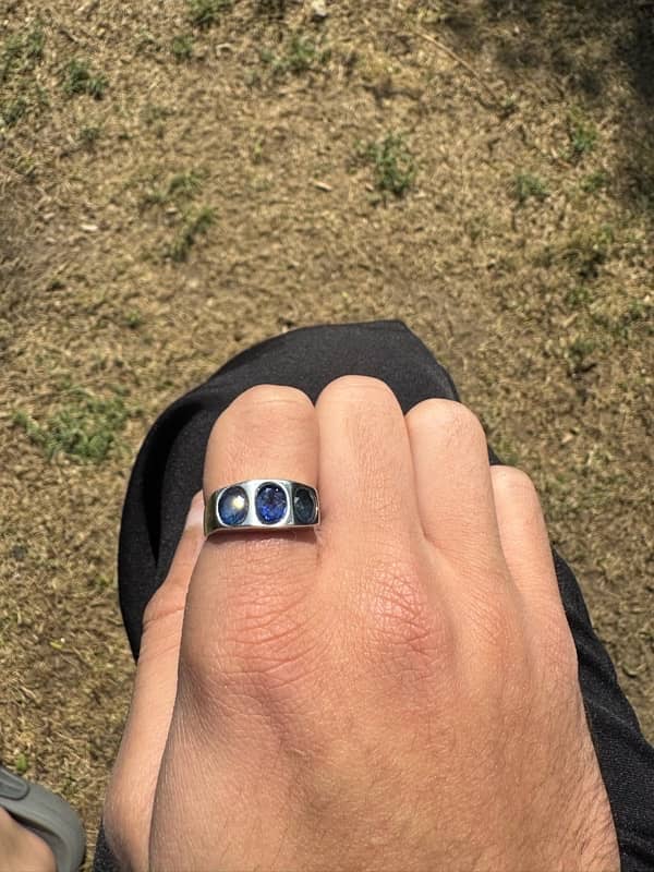 mens pure silver ring with 100% natrual blue sapphires in it 4