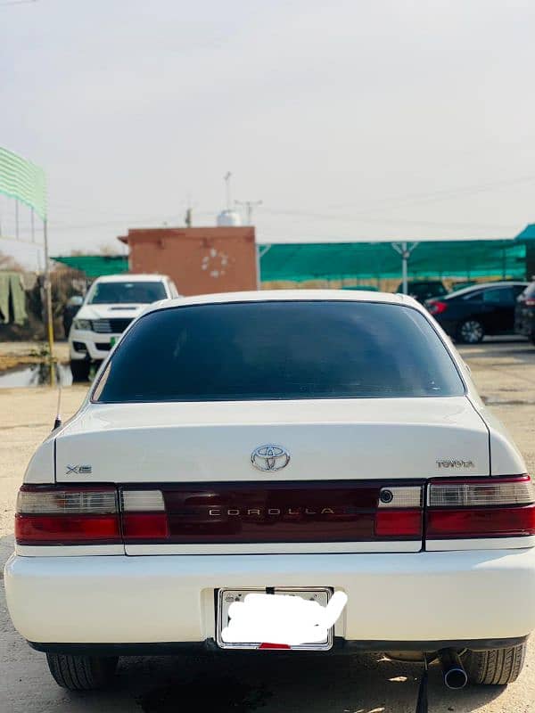 Toyota Corolla XE 1998 5