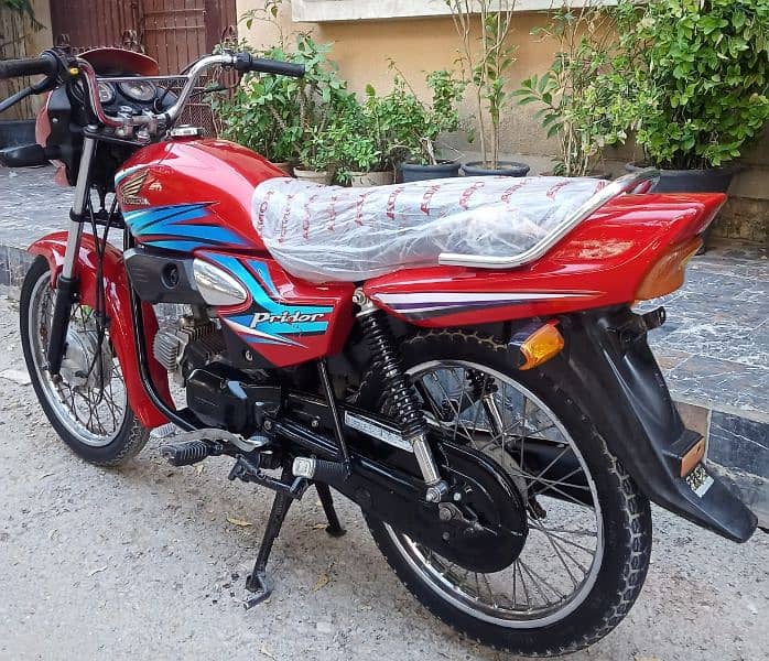 2017 Honda Pridor-2017 Sukkur Num 12