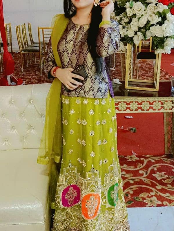 Mehndi lehnga for Sale 1