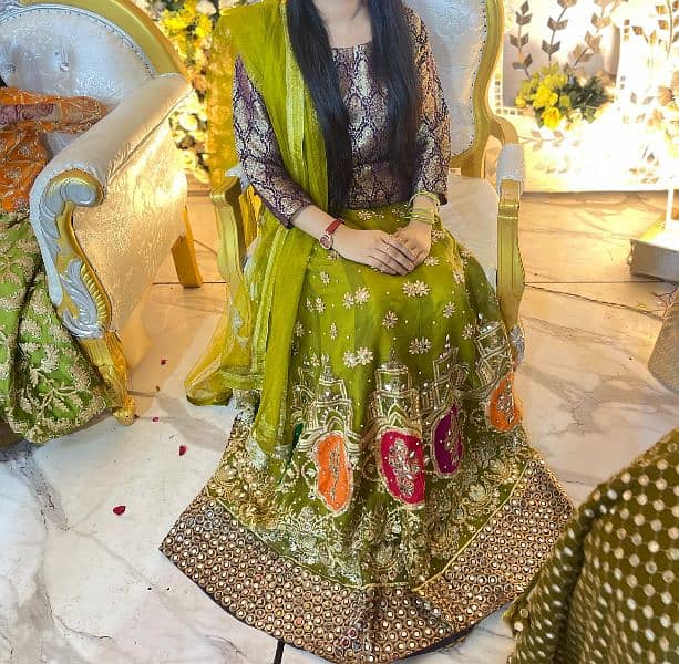 Mehndi lehnga for Sale 2