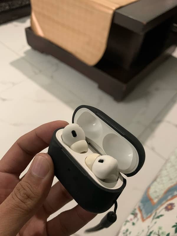 AirPods Pro Second Gen 1