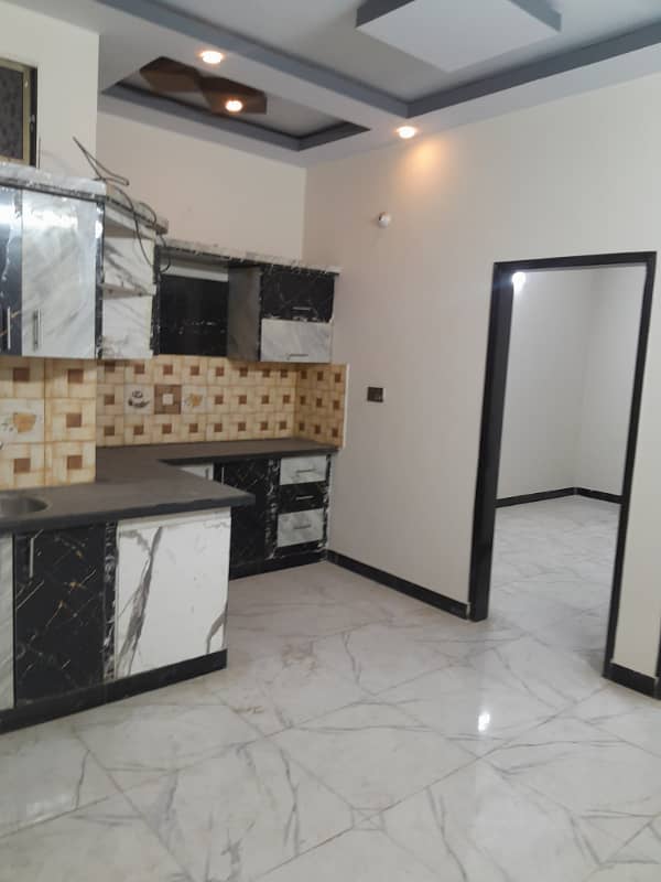 2 bed drawing dining portion for sale at nazimabad 3 1st floor 0