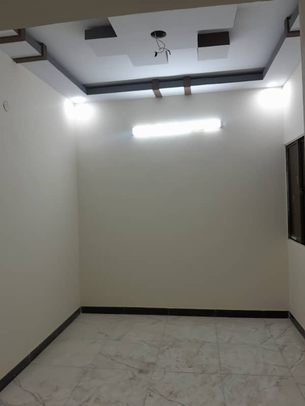 2 bed drawing dining portion for sale at nazimabad 3 1st floor 2