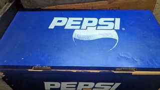 Pepsi freezer a one Colling