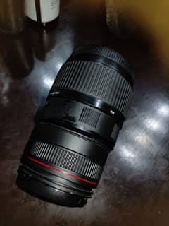 sigma 70-300mm lens for Nikon mount Auto focus+manual focus.