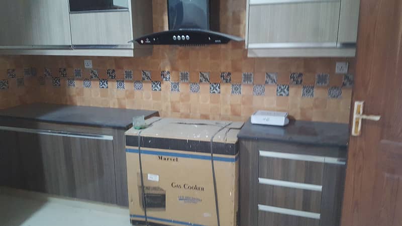 12 MARLA 4 BEDROOM APARTMENT FOR RENT IN ASKARI 11 LAHORE 18