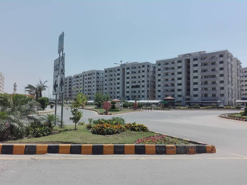 12 MARLA 4 BEDROOM APARTMENT FOR RENT IN ASKARI 11 LAHORE 22