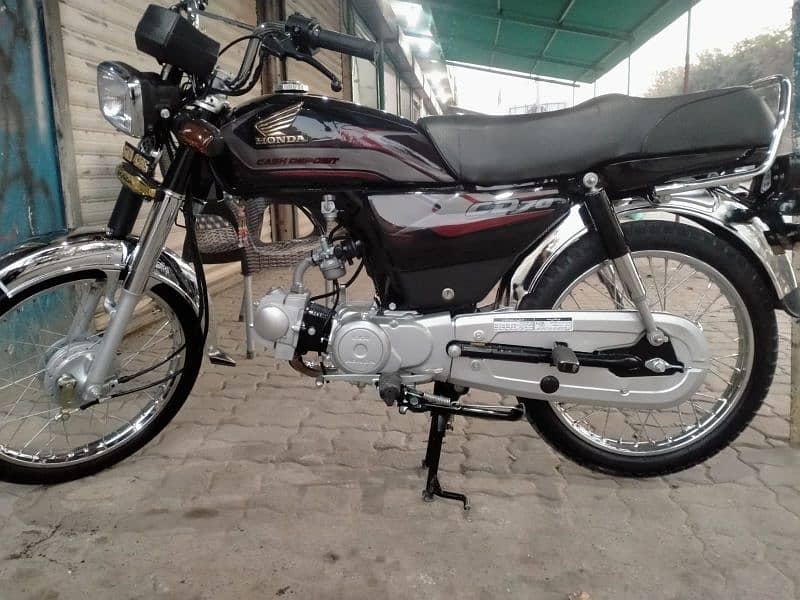 cd 70 2003 model Full tyar 3