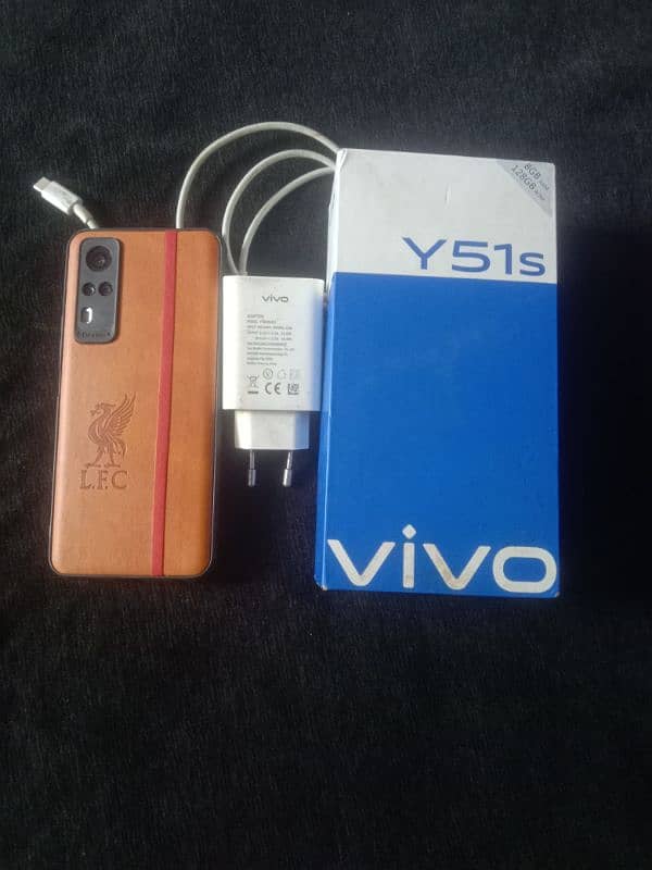 vivo 51s 4