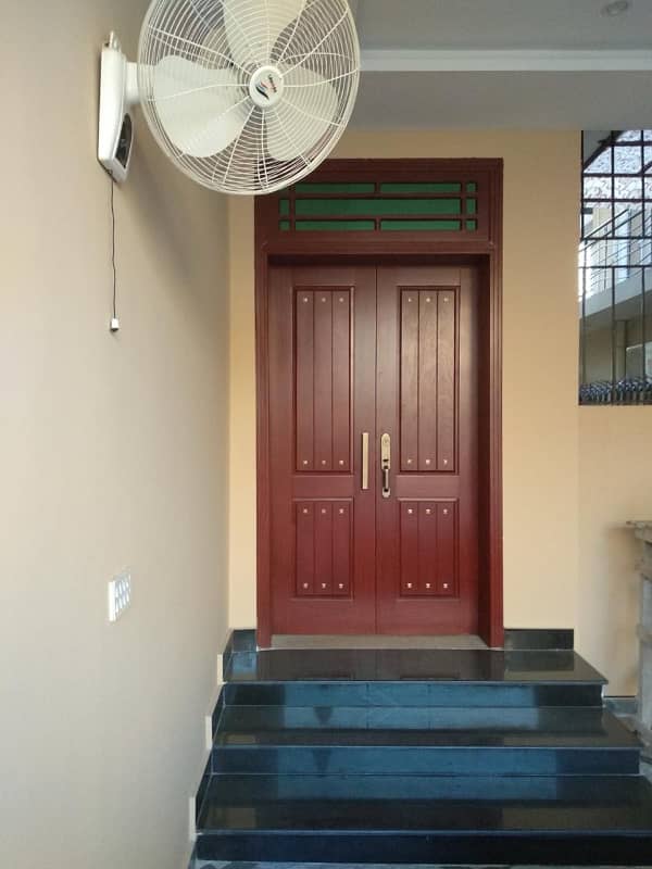 Upper portion for rent in E 11 Islamabad 2