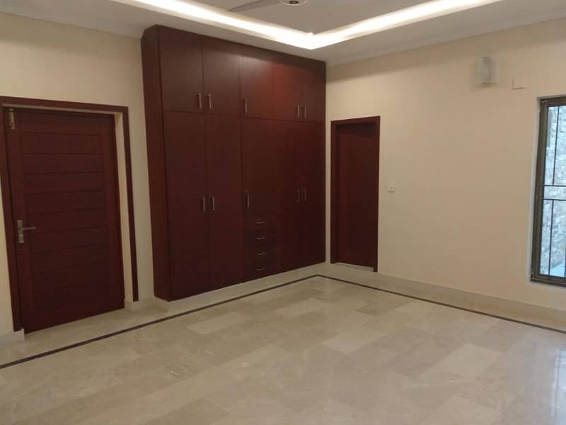 Upper portion for rent in E 11 Islamabad 14